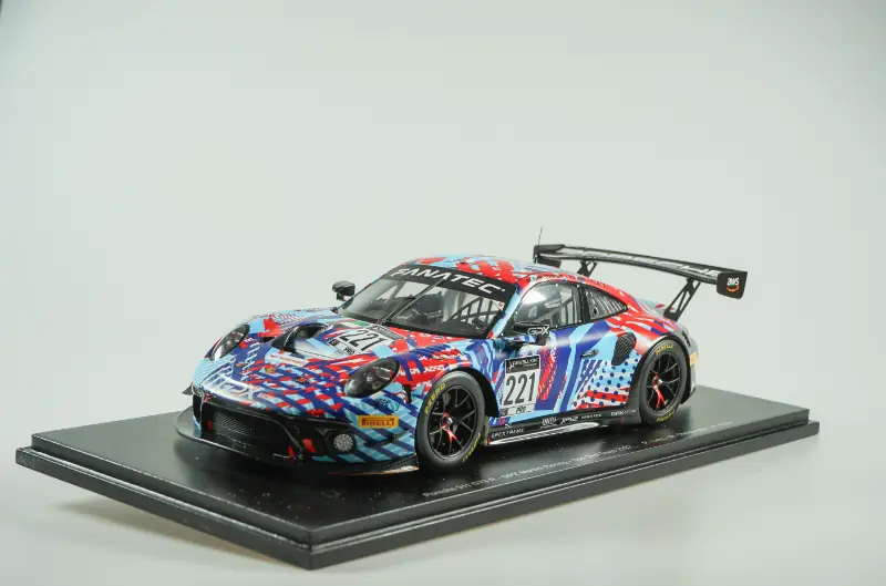 Spark Porsche 911 GT3 R Type 992 n° 221 Spa Test Days 2022 GPX Martini Racing